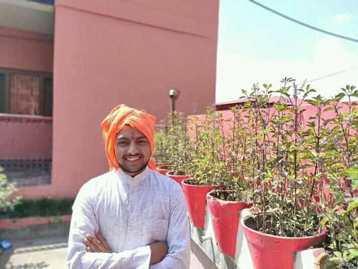 गिरिराज न्याैपाने